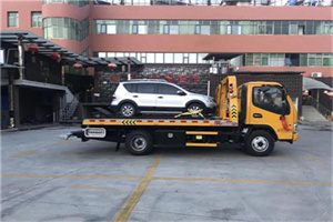 嘉陵区汽车紧急补胎换胎救援