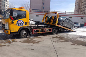 嘉陵区救援拖车费用怎么算